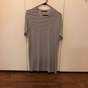 Brandy Melville T Shirt Dress